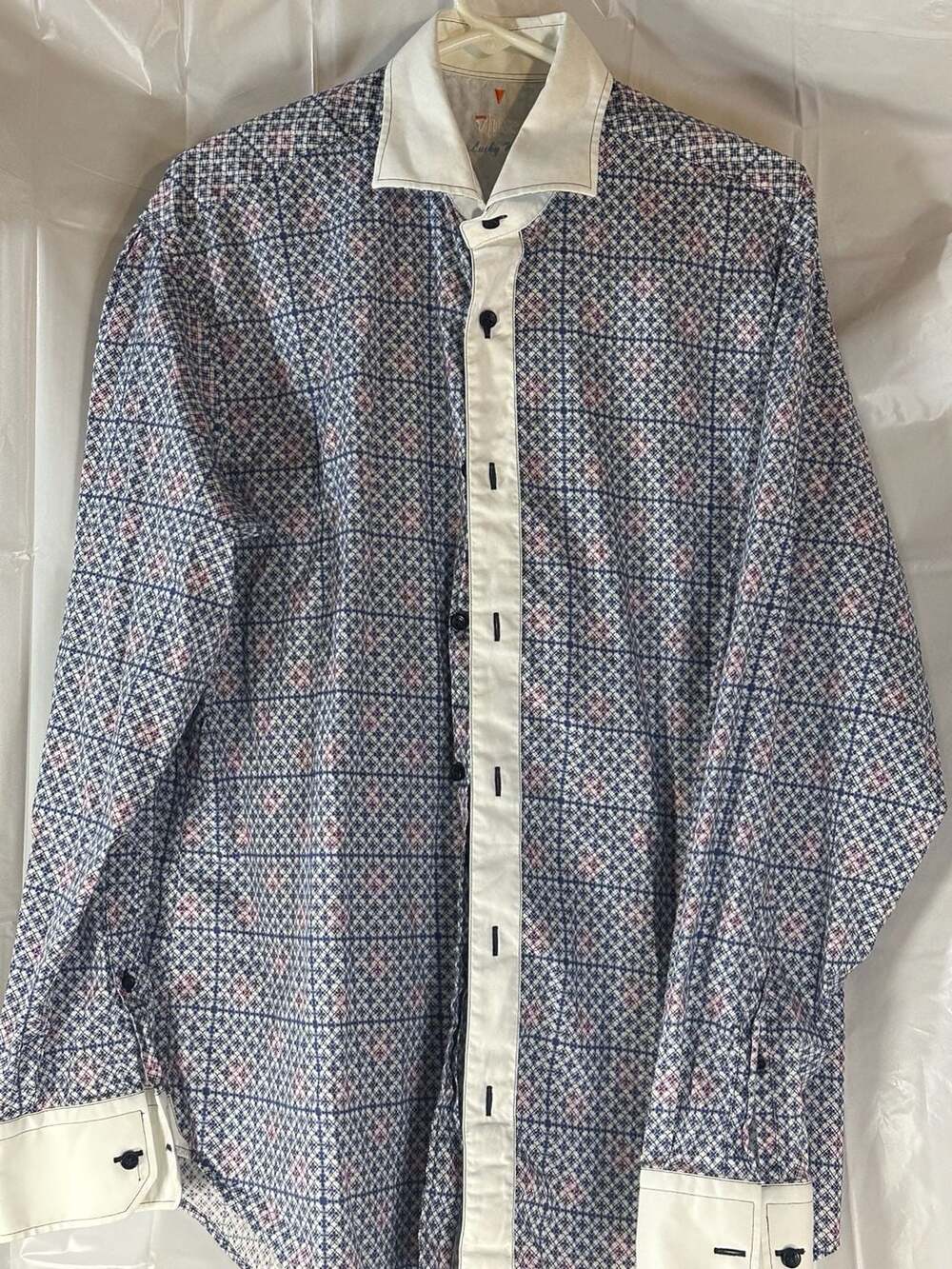 Vluxe by Lucky Nakamura Long Sleeve Geometric Print Button-Down Shirt